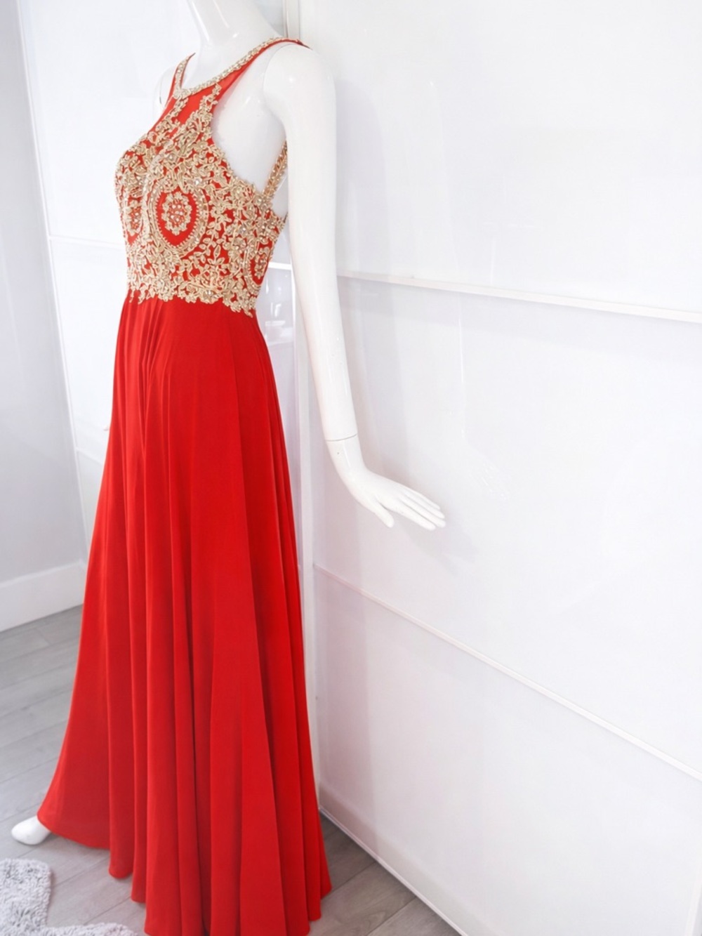 💎 ANNY LEE - LIKE NEW Red Gold Embroidered Prom Princess Formal Maxi Dress Sz S - Picture 2 of 10